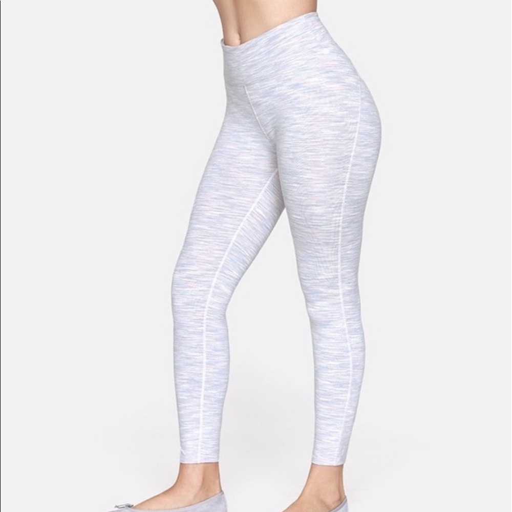❌SOLD❌ Outdoor Voices Strata 7/8 Legging in Super Bloom